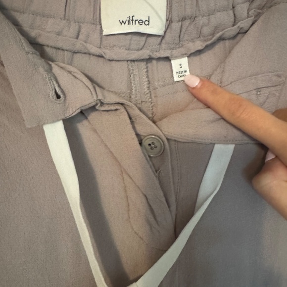 aritzia silk dress pants - Picture 2 of 4